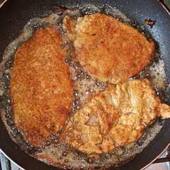 A picture of Carne apanada.