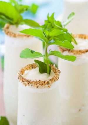 Una foto de Mojito de coco frappé