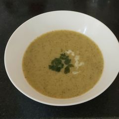 My Broccoli + Stilton Soup 😃 A picture of My Broccoli + Stilton Soup 😃.