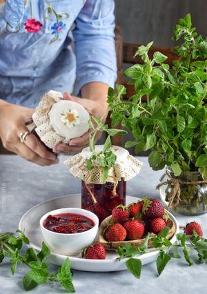 عکسی از دستور مربای توت فرنگی