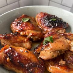A picture of Soya, Garlic & Ginger Chicken Thighs.