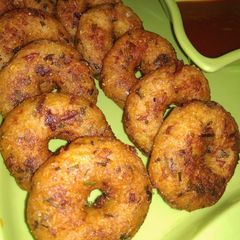 A picture of Doughnuts with leftover rice.