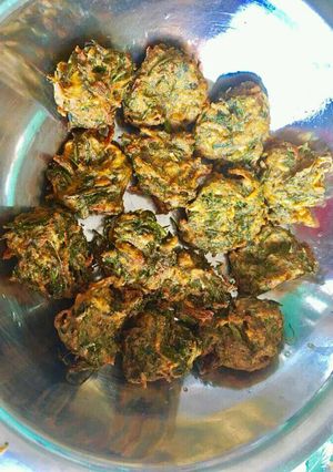 A picture of Palak ke pakode.