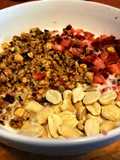 Granola con Yoghurt y frutos ✨ especial verano