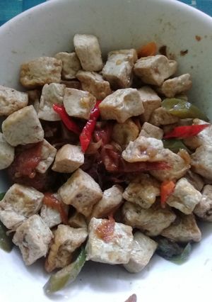 Foto resep Oseng tahu putih lombok warna warni