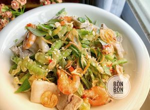 Hình của món Gỏi Rau Muống Chiên Giòn.