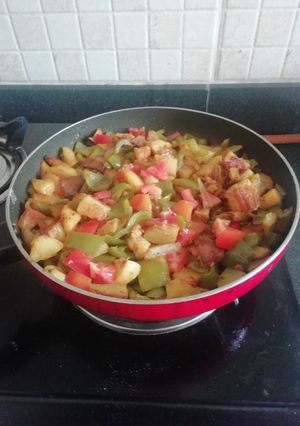 A picture of Capsicum, Fry potato and Tomato Subji.
