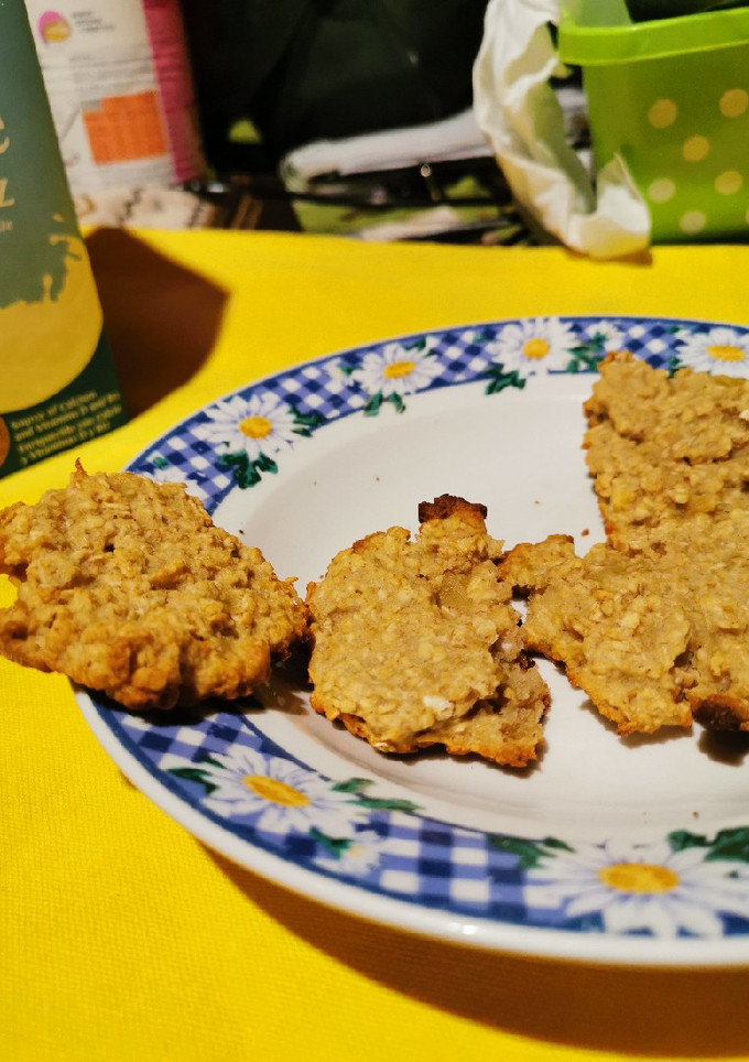 Una foto de Galletas de Avena con Manzana Veganas