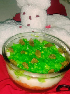 साबूदाना ट्रिफल(Sabudana trifle recipe in hindi) रेसिपी मुख्य फोटो