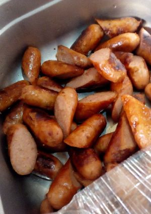 A picture of Sausages.