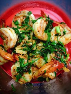 Hình của món Tôm sốt bơ tỏi.