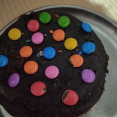 A picture of Biscuit cake.