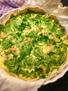 Foto principal de Quiche de espinacas con salmón