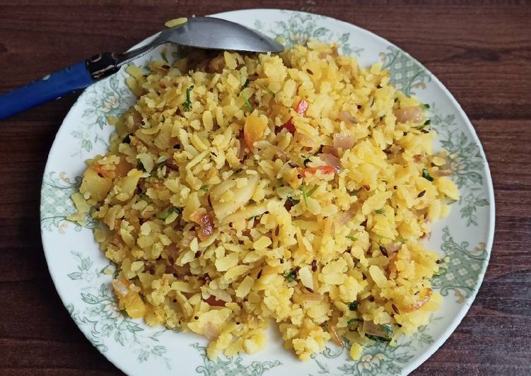 Simple Aloo Poha