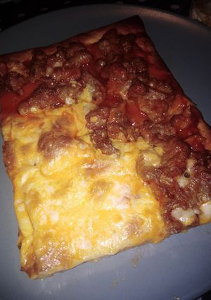 Una foto de Hojaldre de chichas y queso