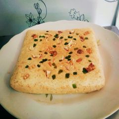A picture of #Vanilla Suji Cake.