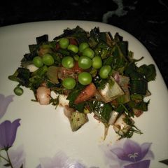 A picture of Green salad.