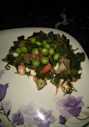 A picture of Green salad.