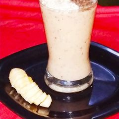 A picture of Oats Banana Flexseeds MilkShake.