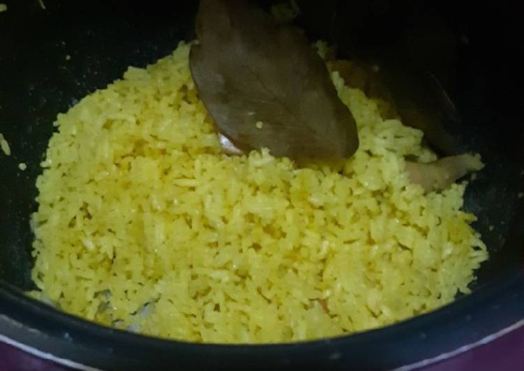 Nasi kuning rice cooker