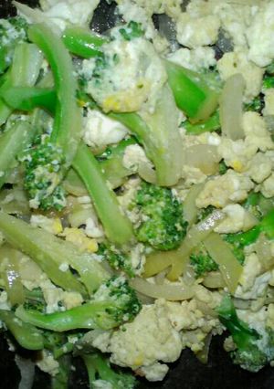 Foto resep Orak-arik brokoli (simple)