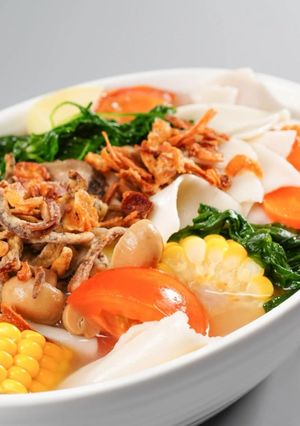 A picture of Vegetarian Mee Hoon Kueh.