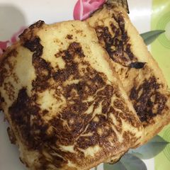 A picture of Sweet bread snack.