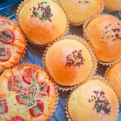รูปของ Roti Manis Isi