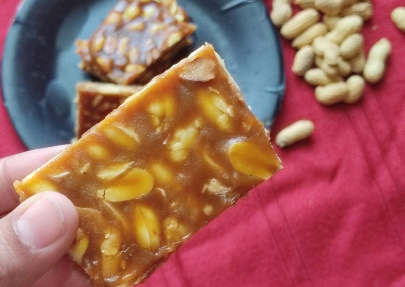 Peanut chikki