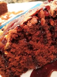 Una foto de Bizcocho de chocolate con nueces