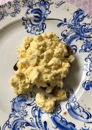 A picture of The ’perfect’ scrambled eggs 😉.