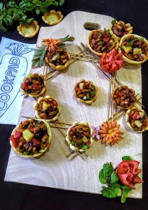 A picture of Baked Katoori Chaat.