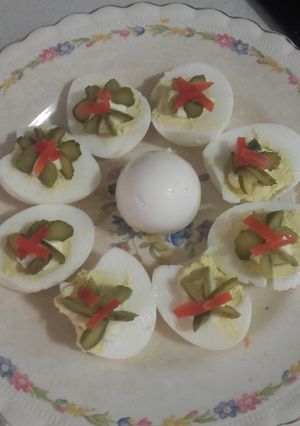 Una foto de Huevos rellenos