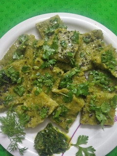 રવા પાલક ઇન્સ્ટન્ટ ઢોકળા રેસીપી મુખ્ય ફોટો