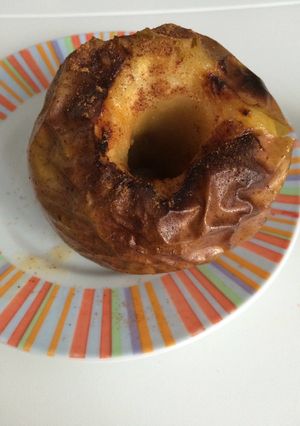 Una foto de Manzana asada (Microondas) 