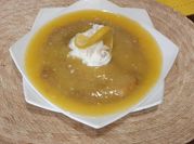 Una foto de queso crema y arándano
