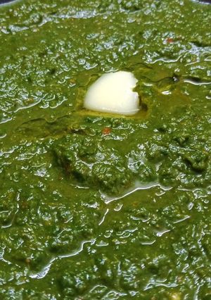 A picture of Sarso ka saag.