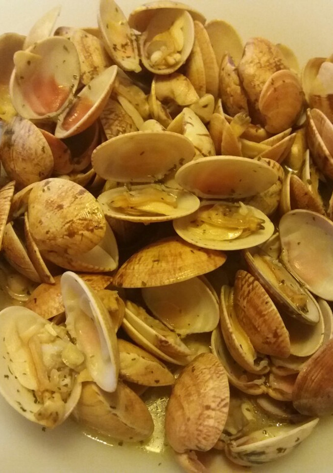 Una foto de Almejas a la marinera