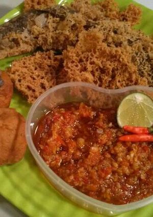 Foto resep LeLe terbang kremes crispy 😄