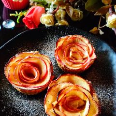 Baked Apple Roses A picture of Baked Apple Roses.