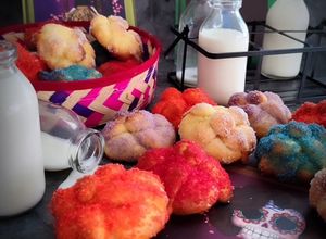 Una foto de 🏵️ GALLETAS DE PAN DE MUERTO 💀