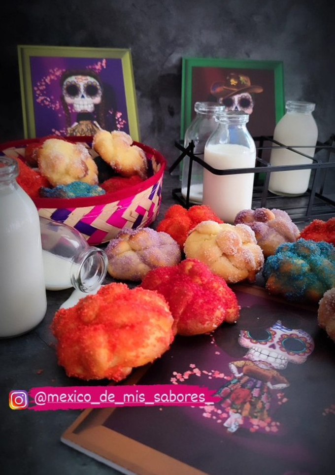 Una foto de 🏵️ GALLETAS DE PAN DE MUERTO 💀
