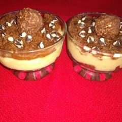 A picture of Chocolate custard pudding.