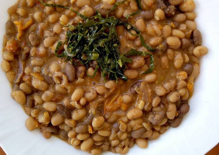 White Beans stewed