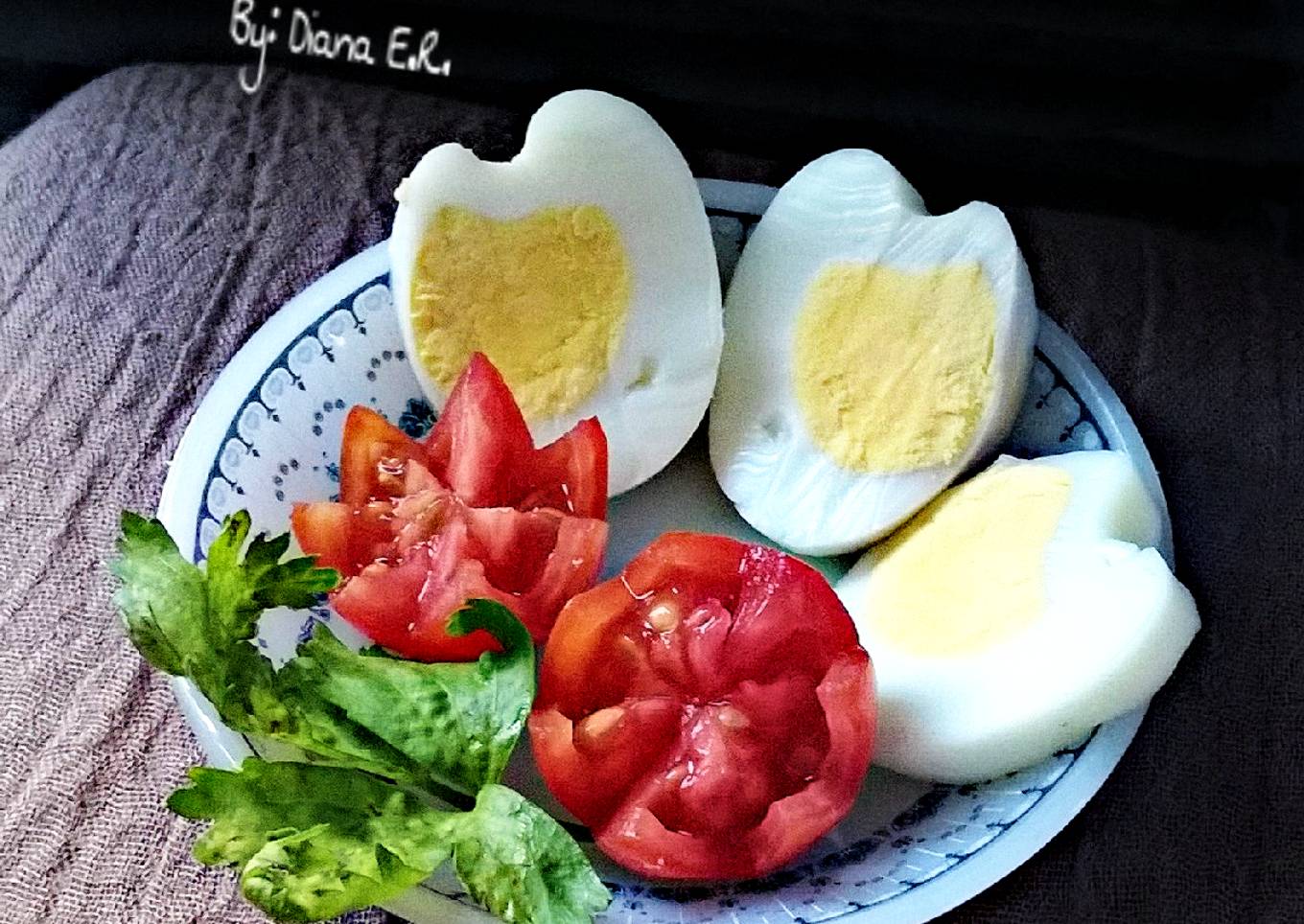 Telur Rebus (Maunya) bentuk Love ❤