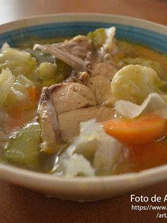Una foto de Caldo de Pollo