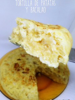 Una foto de Tortilla de patatas y bacalao