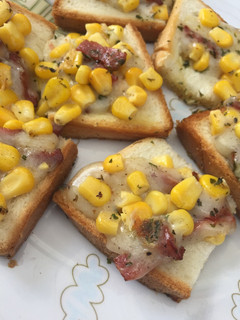 Foto resep Garlic corn bread 🍞praktis buat bekal
