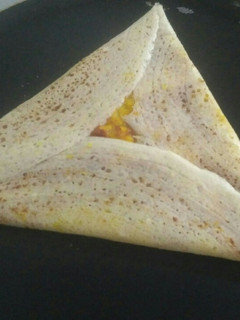 મસાલા ઢોસા (Masala Dosa Recipe In Gujarati) રેસીપી મુખ્ય ફોટો