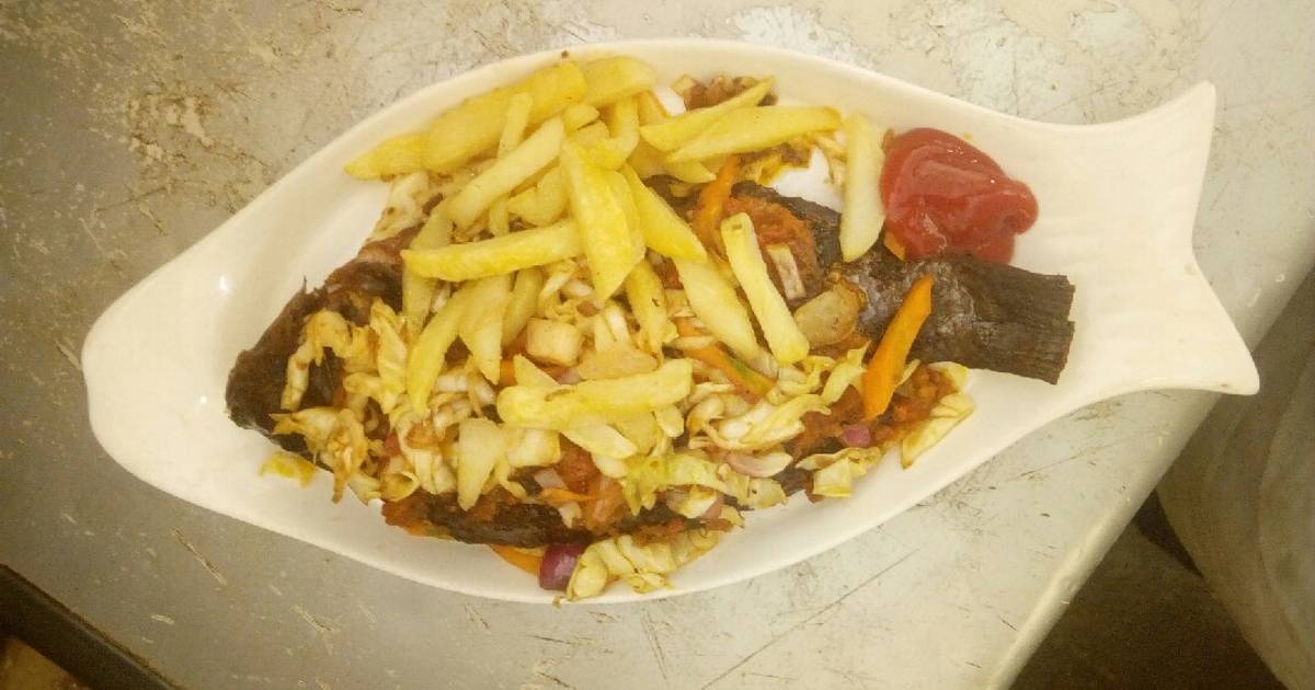 Tilapia fish serve with chip Recipe by Chef Morris Cookpad